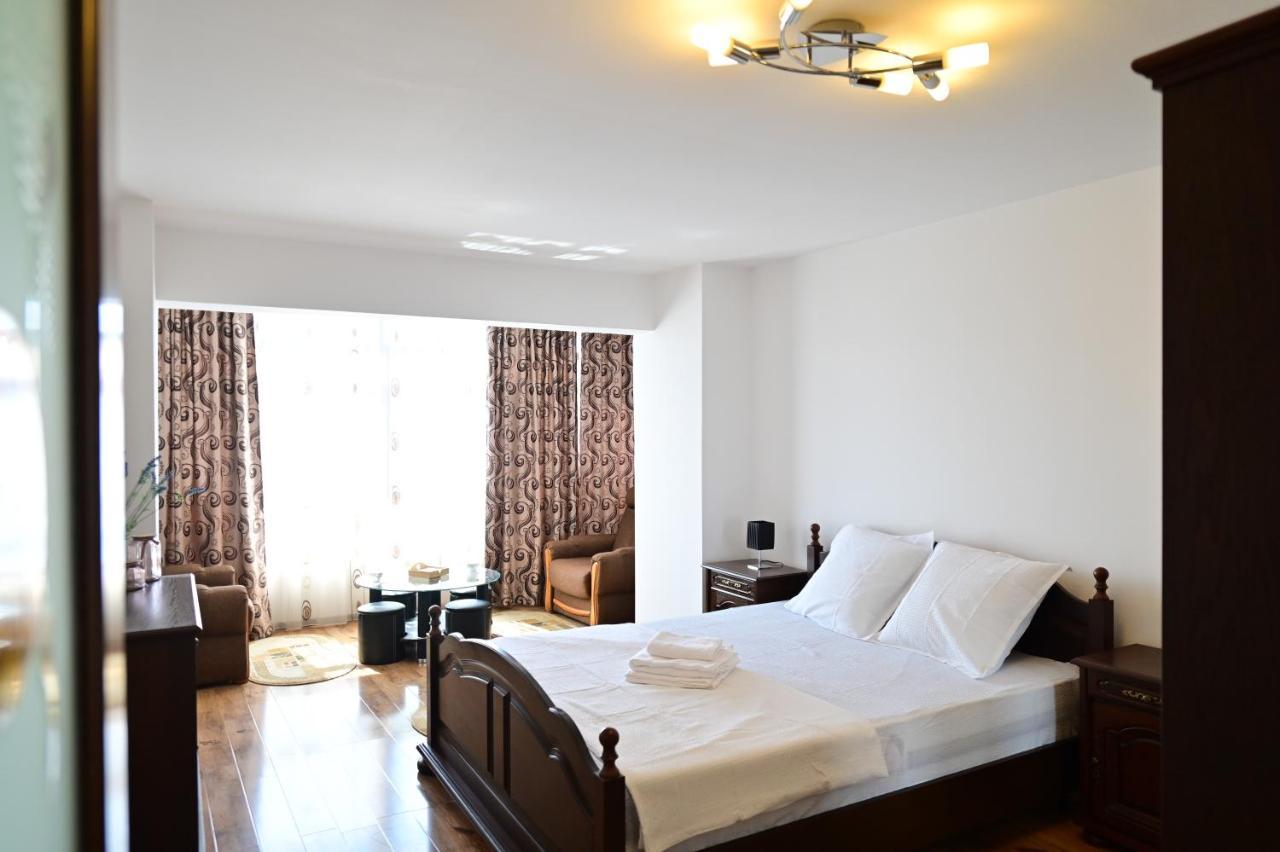 Vacation Apartment With Free Parking Hermannstadt Exterior foto